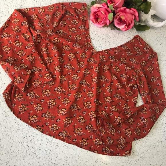 Blouse - Picture 1 of 5